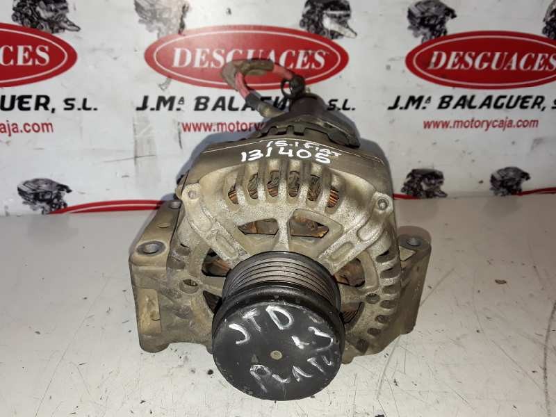 Recambio de alternador para fiat grande punto (199) 199a2000 referencia OEM IAM 51718499/2542841B/TG8S012/75A  