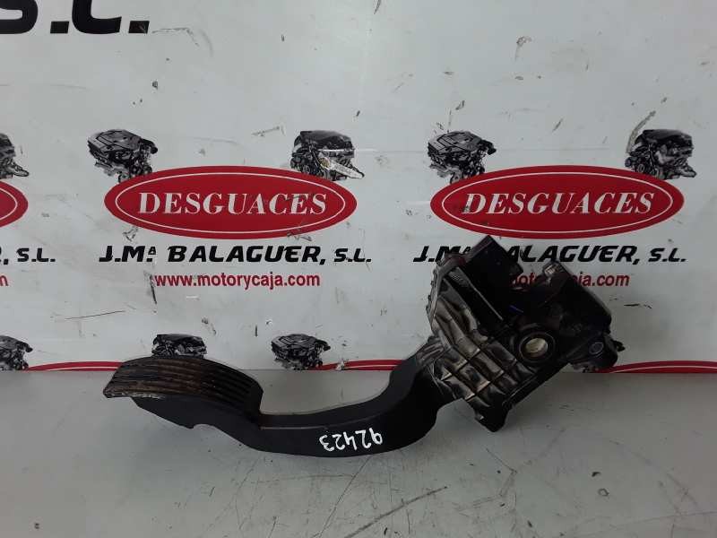 Recambio de pedal acelerador para opel corsa c z13dt referencia OEM IAM 55702020  