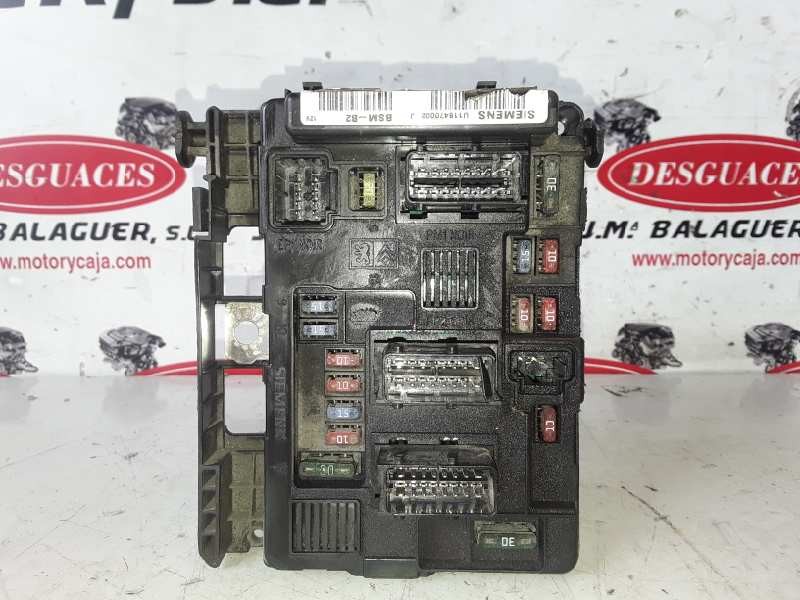 Recambio de caja reles / fusibles para peugeot partner (s2) 9hx referencia OEM IAM BSMB2/965061858000/U118470002J  