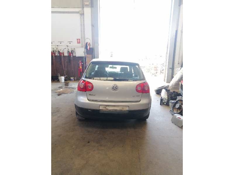 volkswagen golf v (1k1)(10.2003) del año 2004