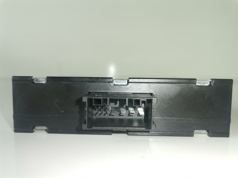 Recambio de modulo electronico para bmw serie 1 berlina (e81/e87) n47d20a referencia OEM IAM 6142912708802/8ES00947920  