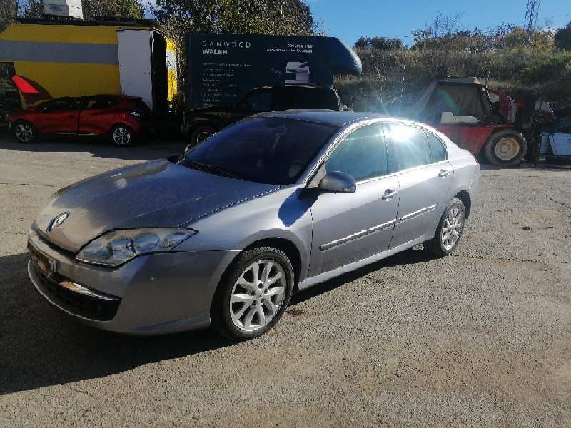 renault laguna iii berlina del año 2008