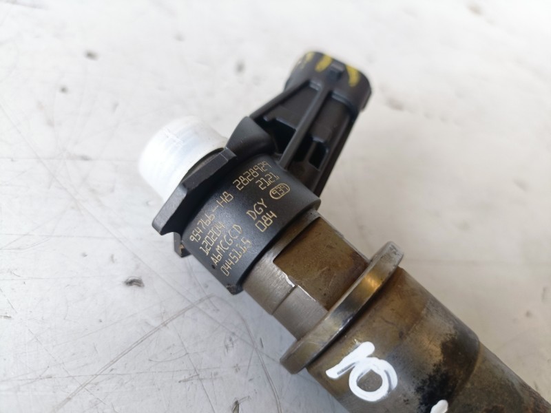 Recambio de inyector para nissan x-trail (t31) m9r832 referencia OEM IAM 0445115084  