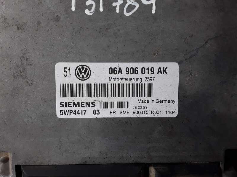 Recambio de centralita motor uce para volkswagen golf iv berlina (1j1)(10.1997) akl referencia OEM IAM 06A906019AK/5WP4417  