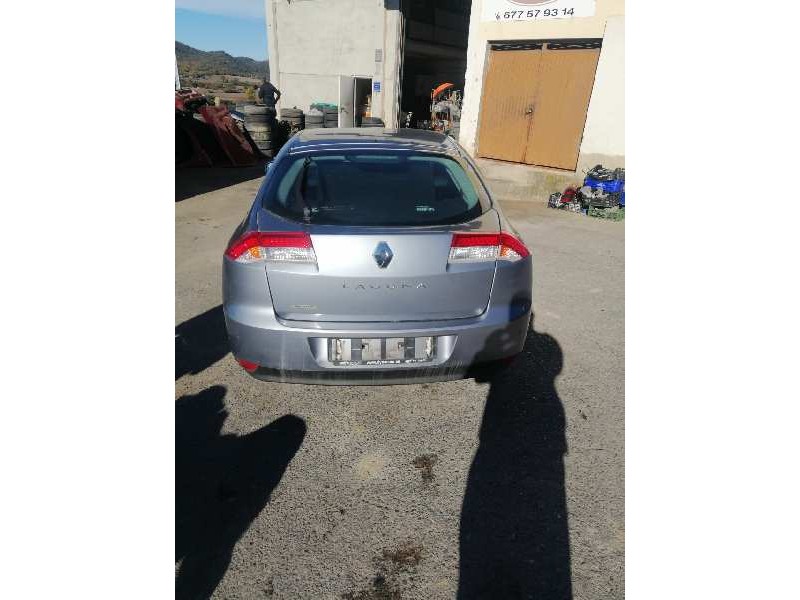 renault laguna iii berlina del año 2008