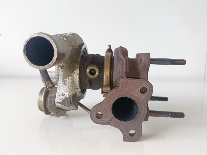 Recambio de turbocompresor para opel meriva y17dt referencia OEM IAM 8973253881  