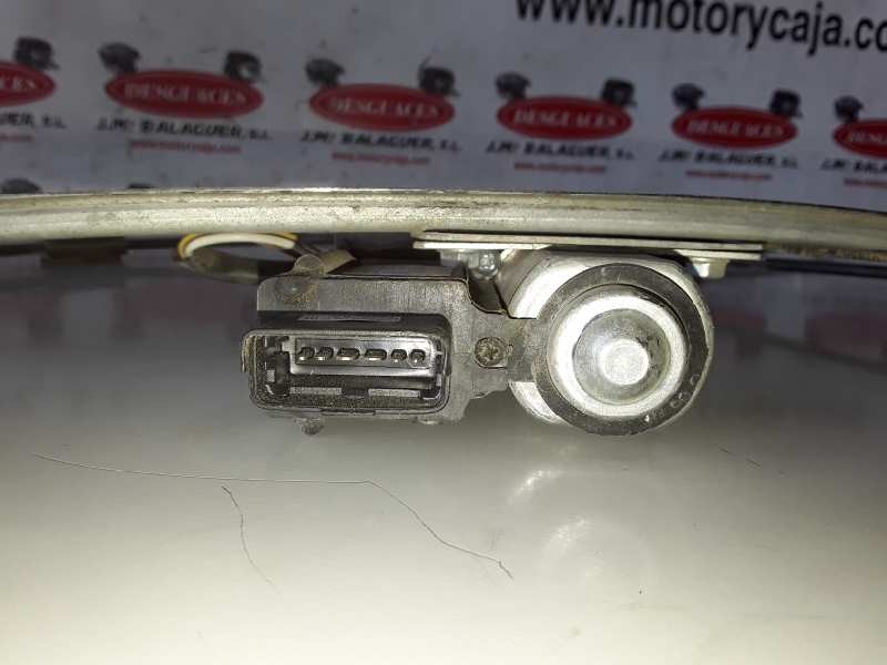 Recambio de elevalunas delantero derecho para renault laguna ii (bg0) f9q750 referencia OEM IAM 450129211  