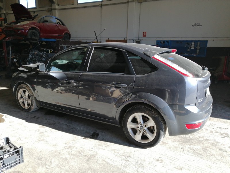 ford focus berlina (cb4) del año 2010