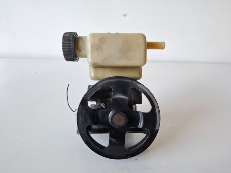 Recambio de bomba direccion para mazda 6 berlina (gg) l3 referencia OEM IAM   