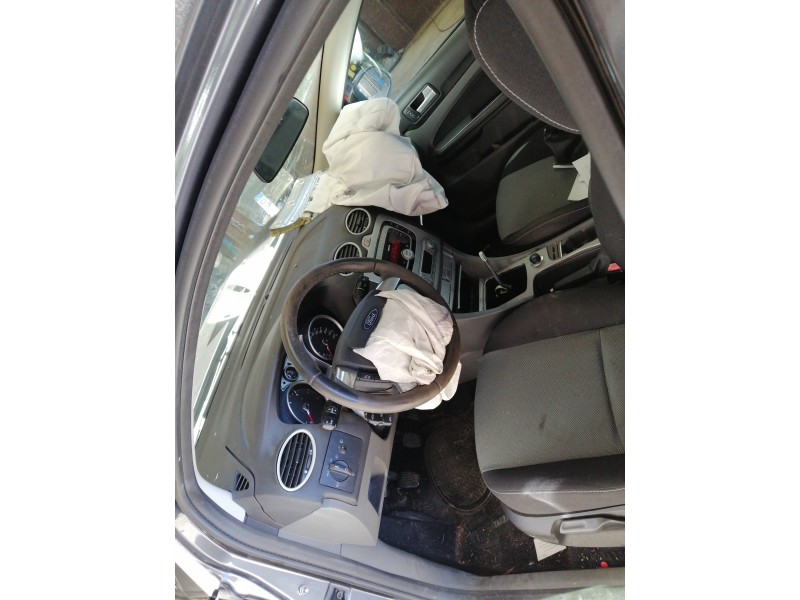 ford focus berlina (cb4) del año 2010