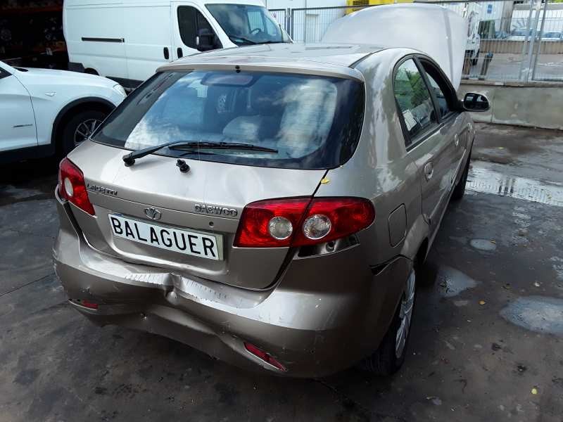 daewoo lacetti del año 2004