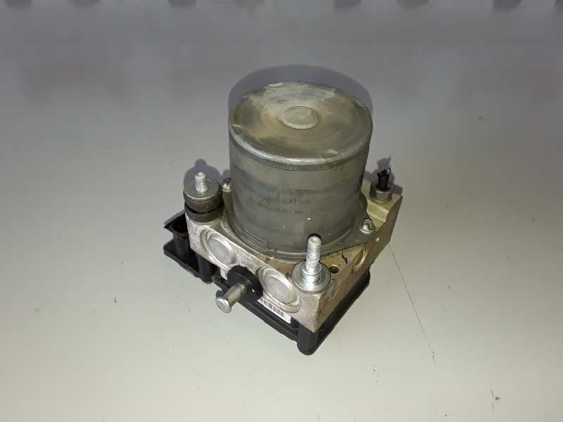 Recambio de abs para citroen jumper combi 4hu referencia OEM IAM 0265231617/51725097/0265800461  
