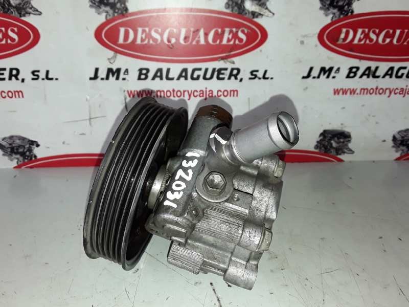 Recambio de bomba direccion para opel insignia berlina a20dtj referencia OEM IAM 13273784  
