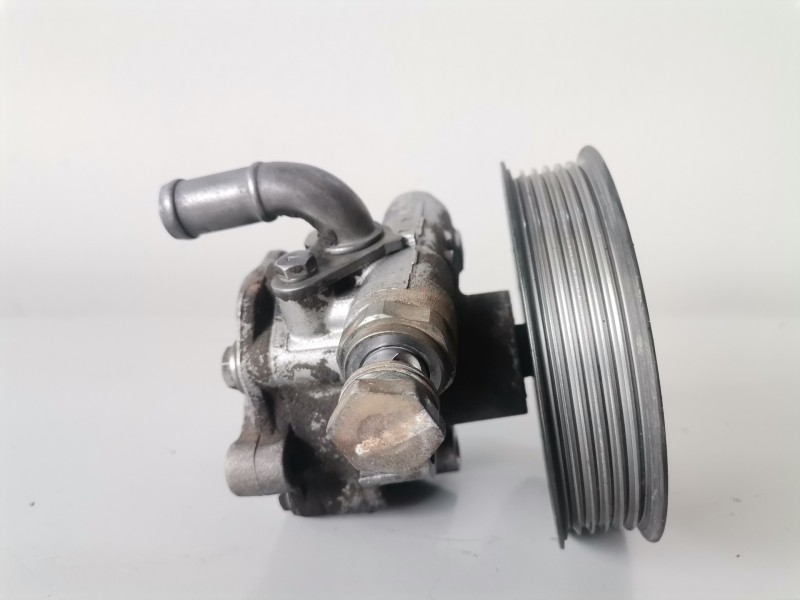 Recambio de bomba direccion para seat alhambra (7v9) bvk referencia OEM IAM 7M0145157AA  