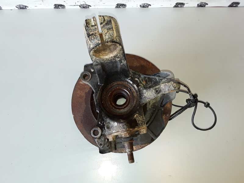 Recambio de mangueta delantera derecha para citroen jumper combi 4hu referencia OEM IAM   