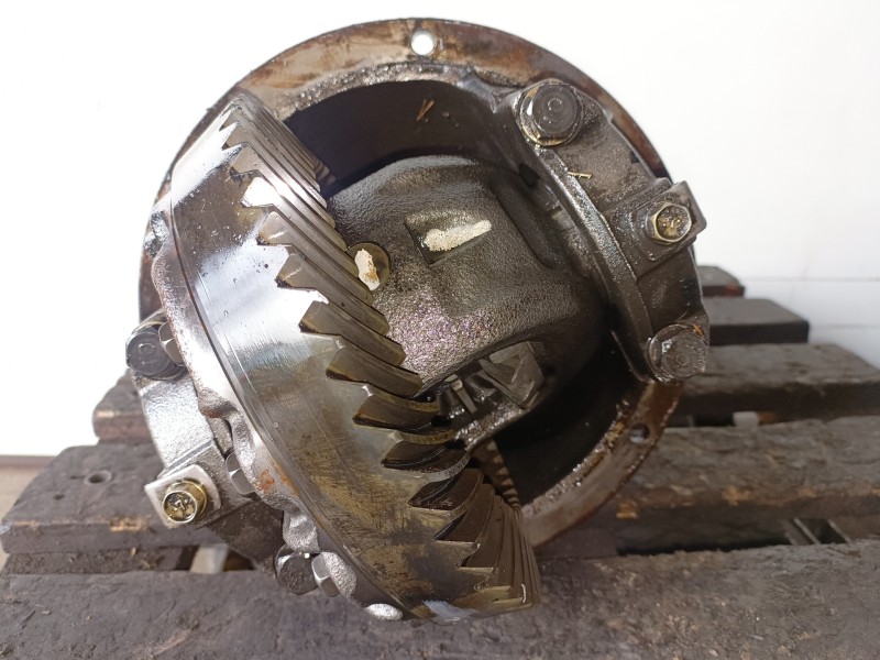 Recambio de diferencial trasero para mitsubishi l200 (k70) 4d56 referencia OEM IAM   