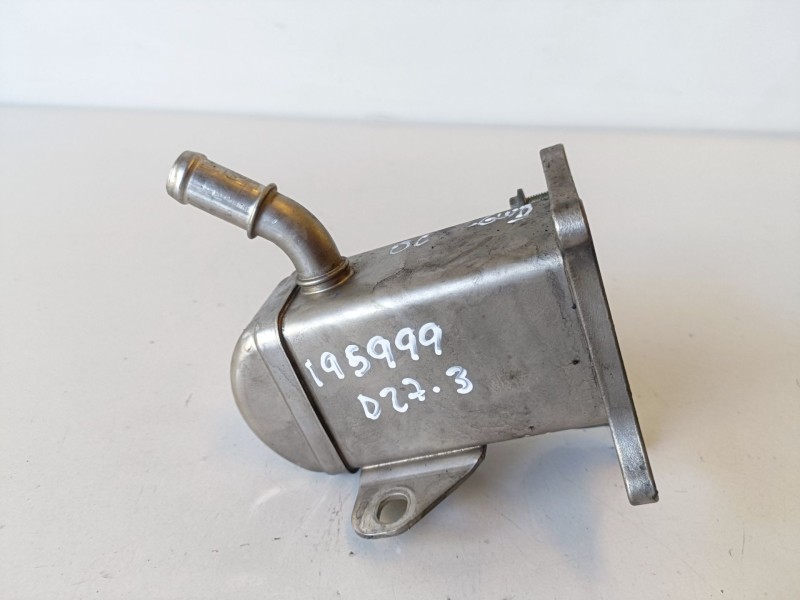 Recambio de enfriador egr para renault scenic iii (jz) f9q872 referencia OEM IAM 996936M  