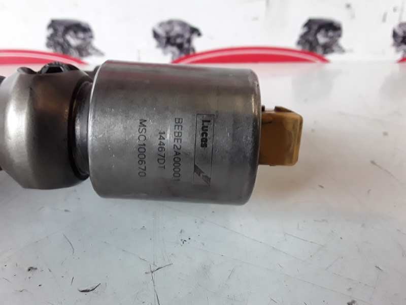 Recambio de inyector para land rover discovery (lt) referencia OEM IAM BEBE2A00001/MSC100670  