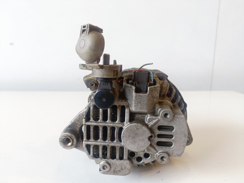 Recambio de alternador para mazda 3 berlina (bk) z6 referencia OEM IAM A2TC0091  