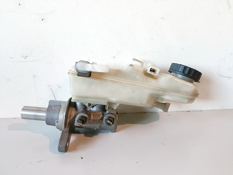 Recambio de bomba freno para toyota auris (e15) 1nd referencia OEM IAM 0204Y24235  