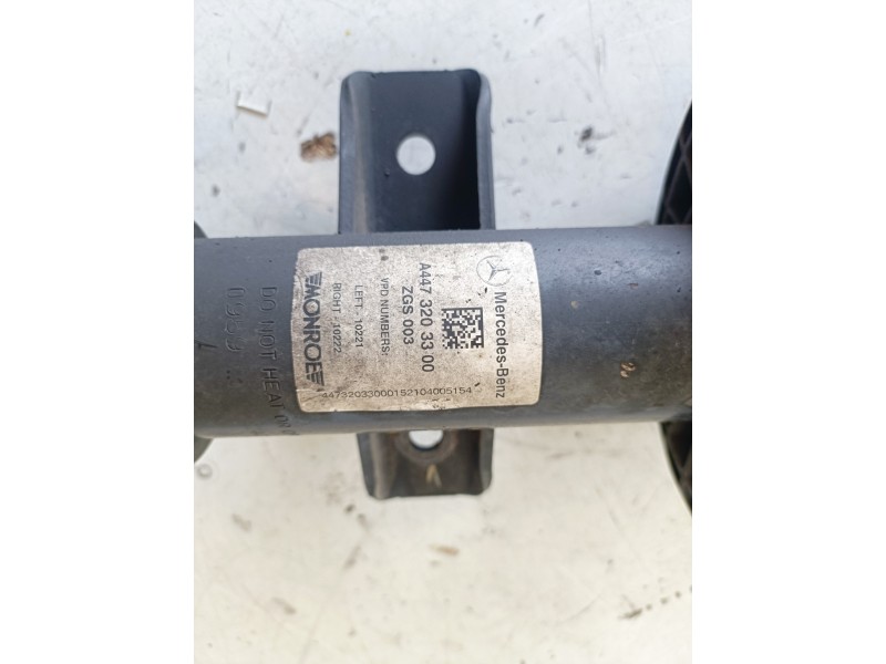 Recambio de amortiguador delantero izquierdo para mercedes-benz vito tourer (447) r9n402 referencia OEM IAM A4473203300  