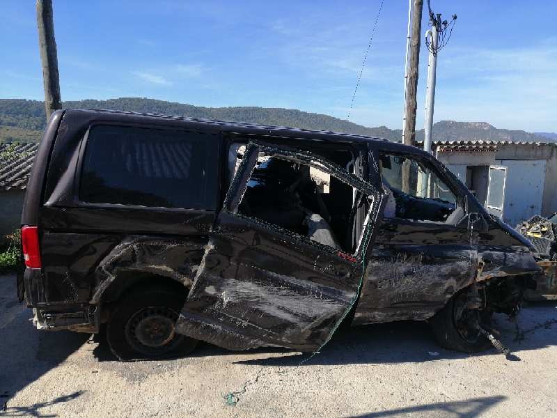 volkswagen t5 transporter furgón/combi (7e) del año 2015