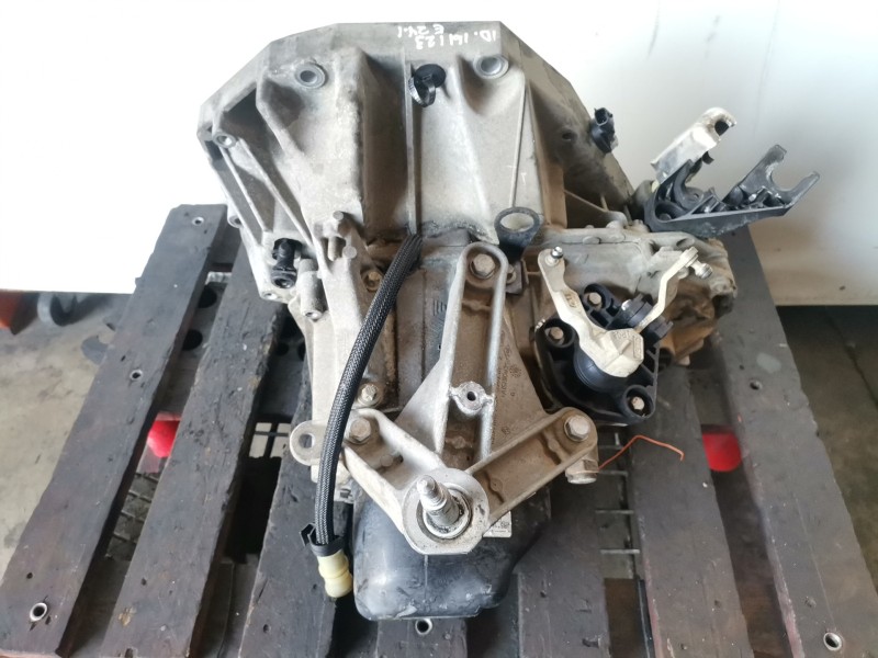 Recambio de caja cambios para dacia sandero k9k796 referencia OEM IAM JR5166  