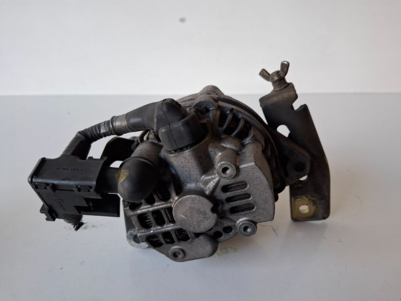 Recambio de alternador para honda civic berl. 3/4/5 (ec/ed) d16v1 referencia OEM IAM A5TA7091  