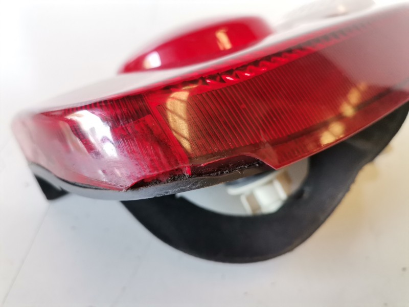 Recambio de piloto trasero derecho para land rover freelander (ln) 204d3 referencia OEM IAM   