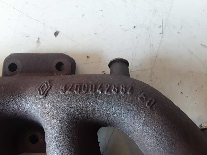 Recambio de colector escape para renault trafic ii furgón referencia OEM IAM 8200042882  