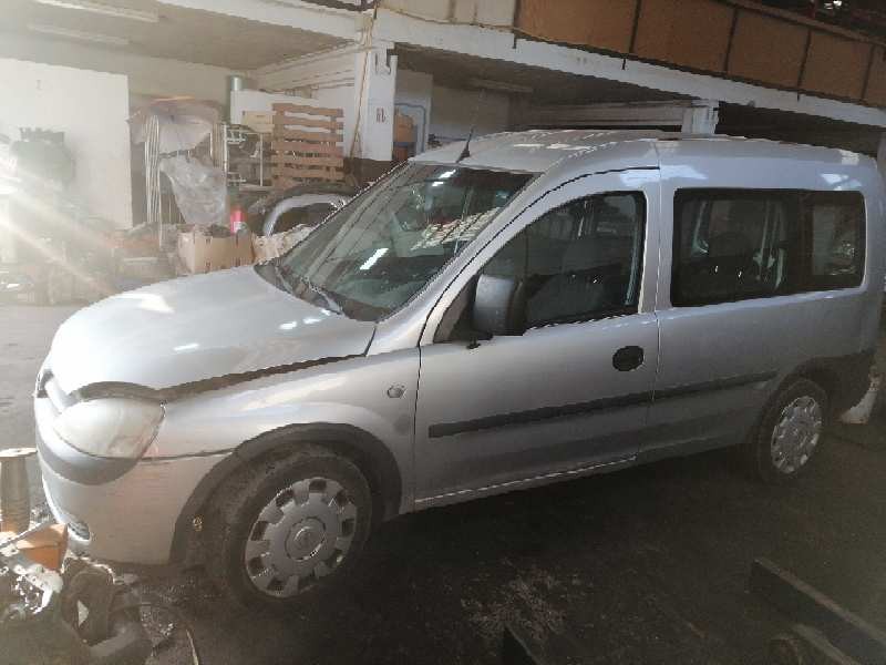 opel combo (corsa c) del año 2008