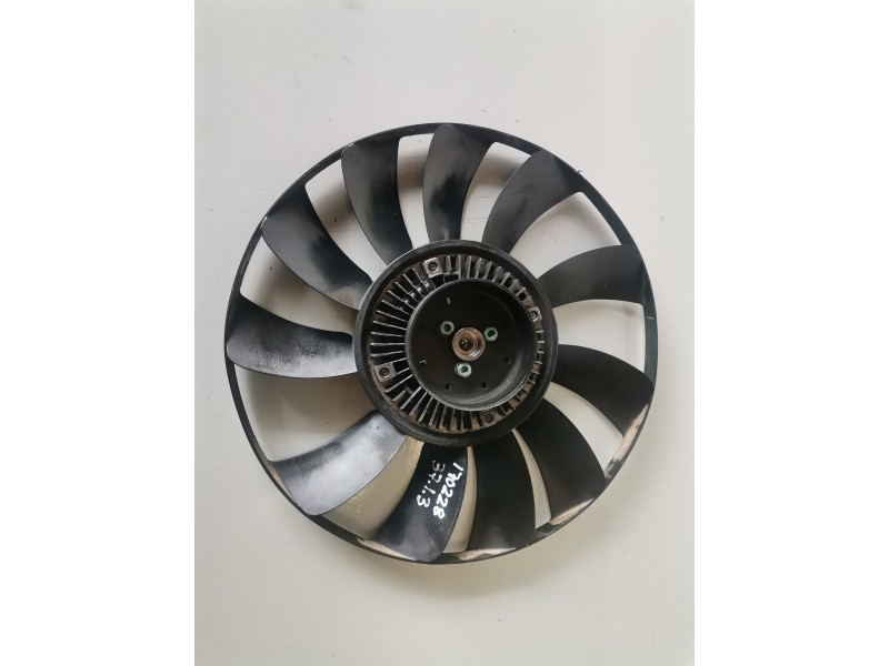 Recambio de ventilador viscoso motor para volkswagen passat berlina (3b2) ajm referencia OEM IAM 06B121347  