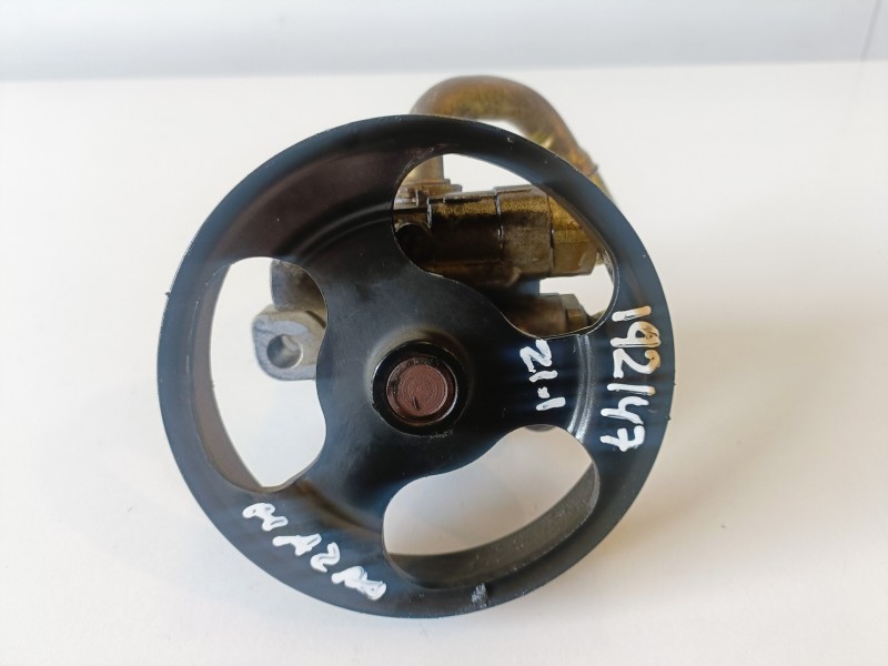 Recambio de bomba direccion para mazda 3 berlina (bk) z6 referencia OEM IAM Z6  