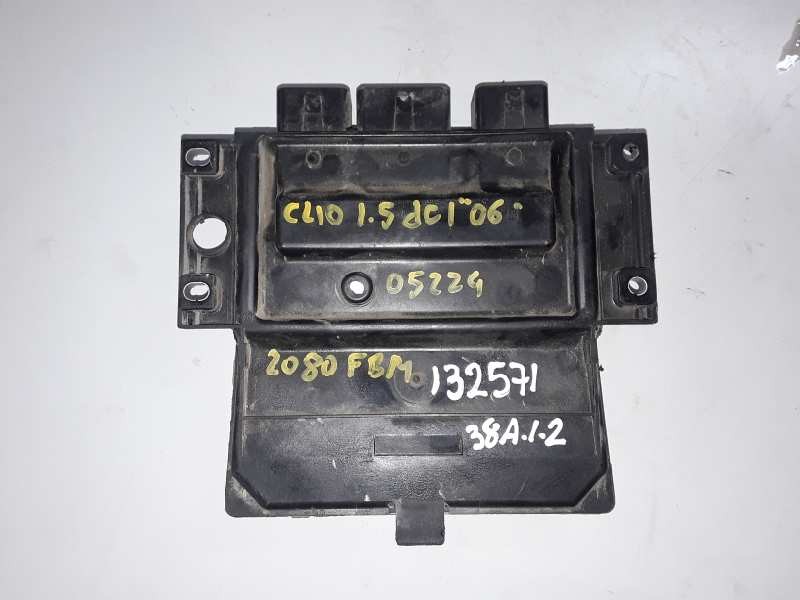 Recambio de centralita motor uce para renault clio iii k9k766 referencia OEM IAM 8200399038/8200513163  