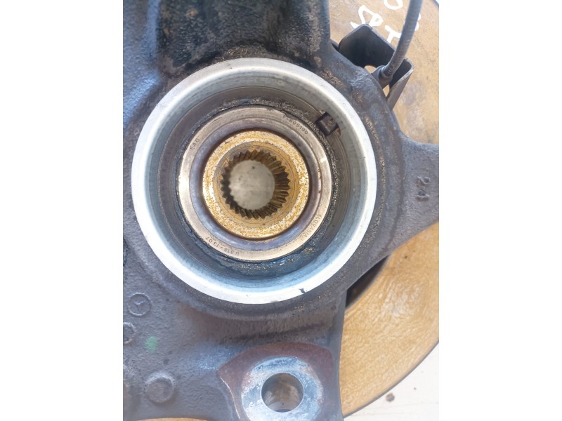 Recambio de mangueta delantera derecha para mercedes-benz vito tourer (447) r9n402 referencia OEM IAM A4473320301  