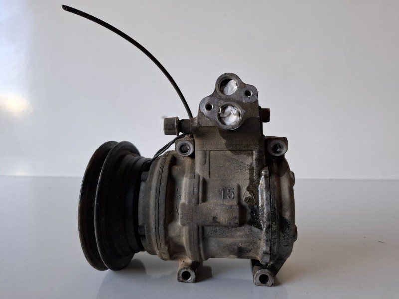 Recambio de compresor aire acondicionado para mitsubishi montero (v60/v70) 4m41 referencia OEM IAM 4472000526  