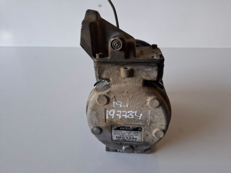 Recambio de compresor aire acondicionado para mitsubishi montero (v60/v70) 4m41 referencia OEM IAM 4472000526  