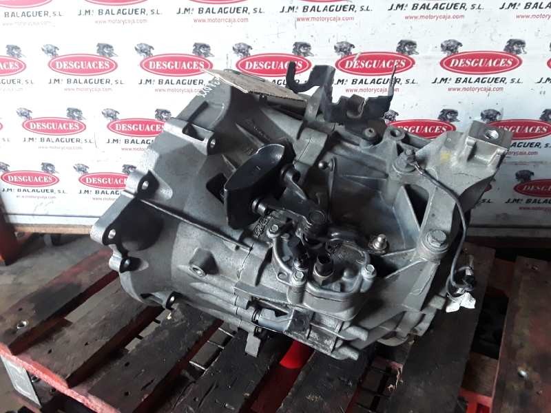 Recambio de caja cambios para ford focus berlina (cb4) g6da referencia OEM IAM 4M5R-7002-CE  
