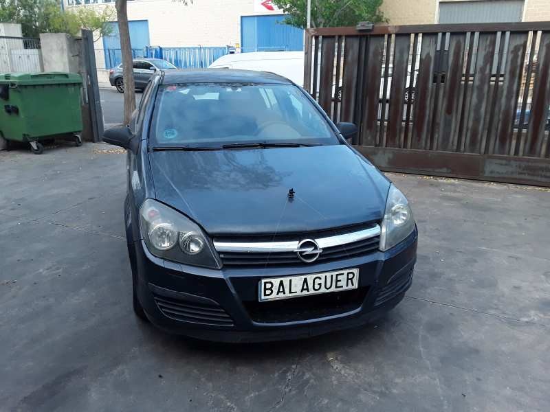 opel astra h berlina del año 2006
