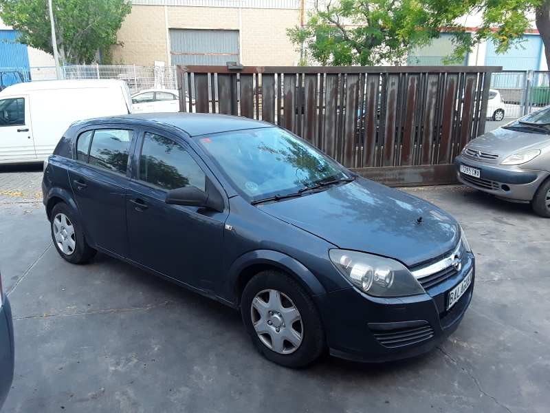 opel astra h berlina del año 2006
