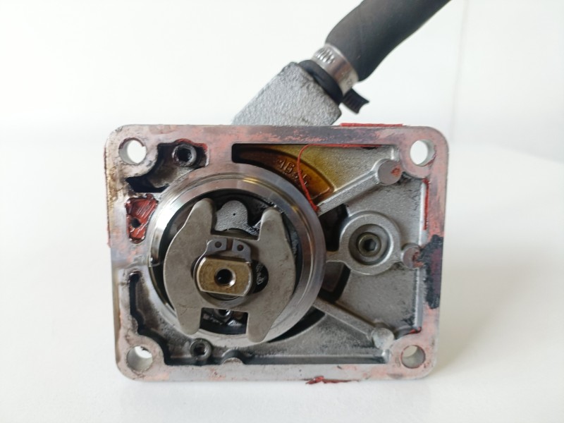 Recambio de depresor freno / bomba vacio para iveco daily furgón 814043n referencia OEM IAM   