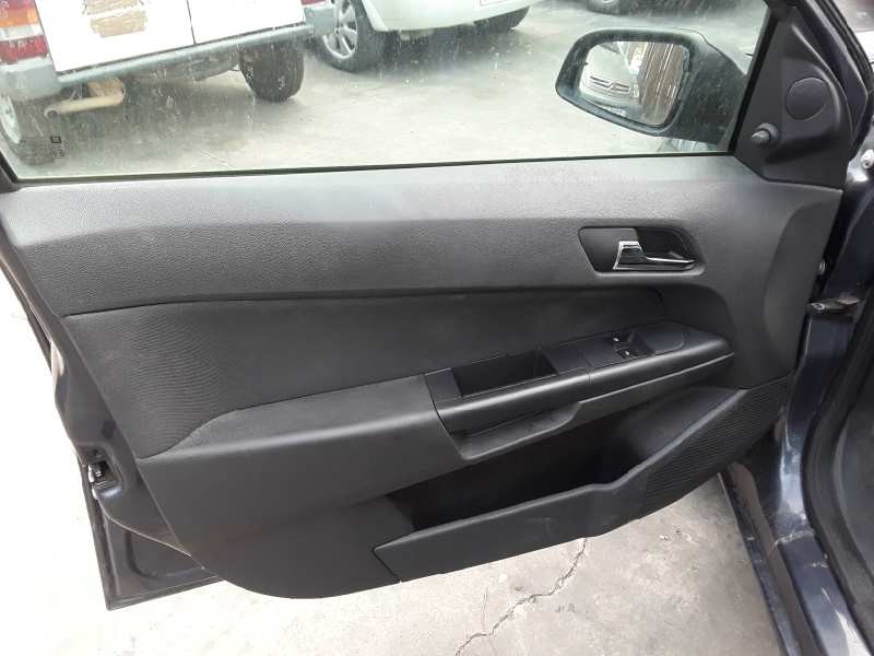 opel astra h berlina del año 2006