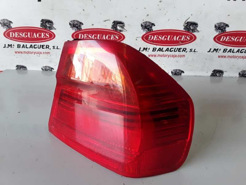 Recambio de piloto trasero derecho para bmw serie 3 berlina (e90) 204d4 referencia OEM IAM 6937458  