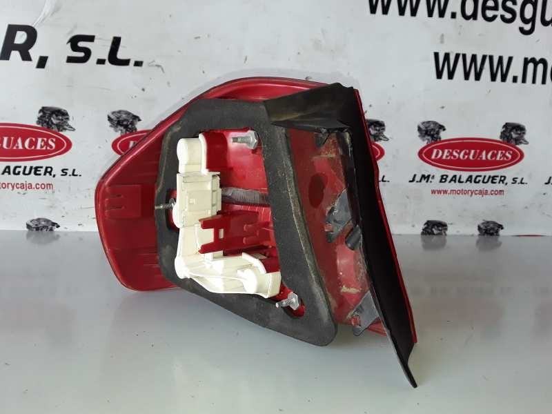 Recambio de piloto trasero derecho para bmw serie 3 berlina (e90) 204d4 referencia OEM IAM 6937458  