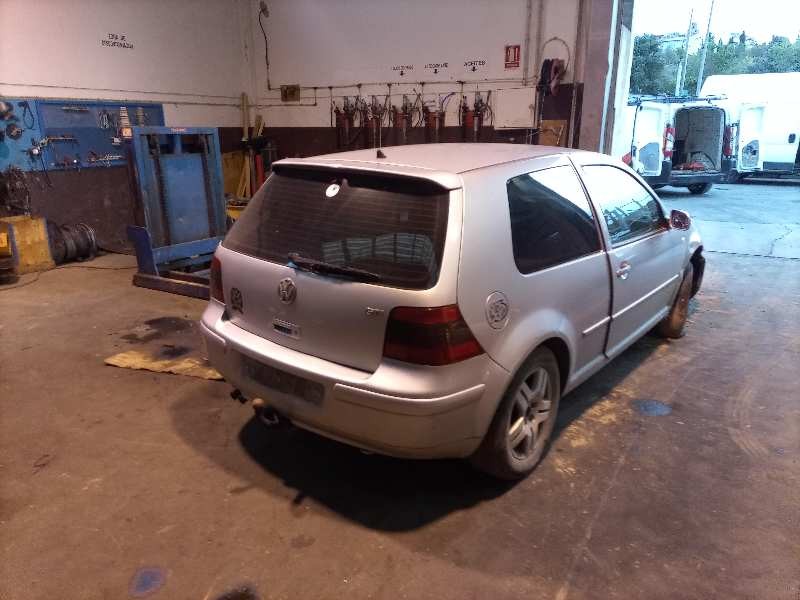 volkswagen golf iv berlina (1j1)(10.1997) del año 2002