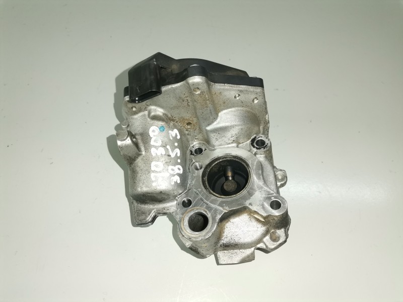 Recambio de valvula egr para mercedes-benz vito kombi (639) 651940 referencia OEM IAM A6511400160  
