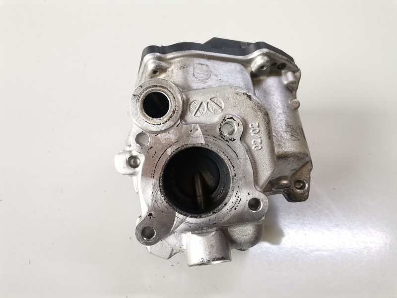 Recambio de valvula egr para mercedes-benz vito kombi (639) 651940 referencia OEM IAM A6511400160  