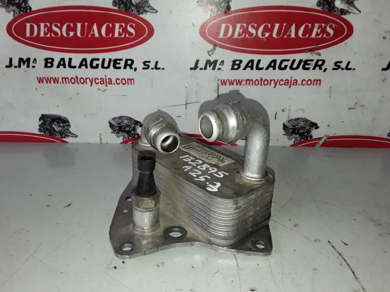 Recambio de enfriador aceite motor para opel insignia berlina a20dtj referencia OEM IAM 6534234  