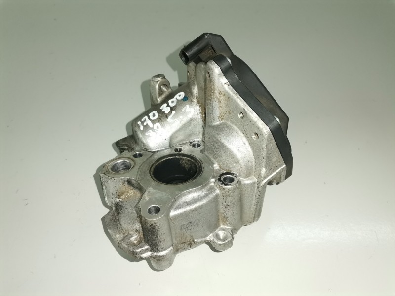 Recambio de valvula egr para mercedes-benz vito kombi (639) 651940 referencia OEM IAM A6511400160  