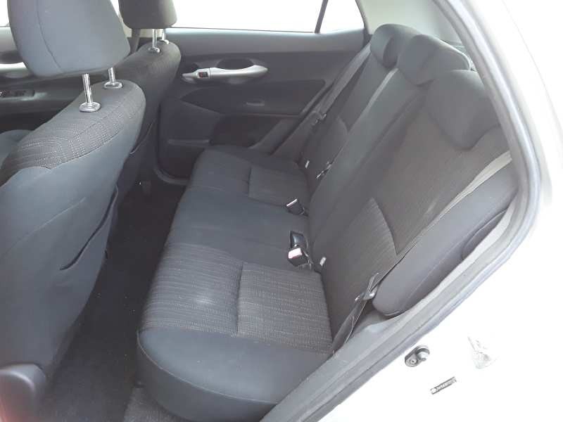 toyota auris (e15) del año 2007